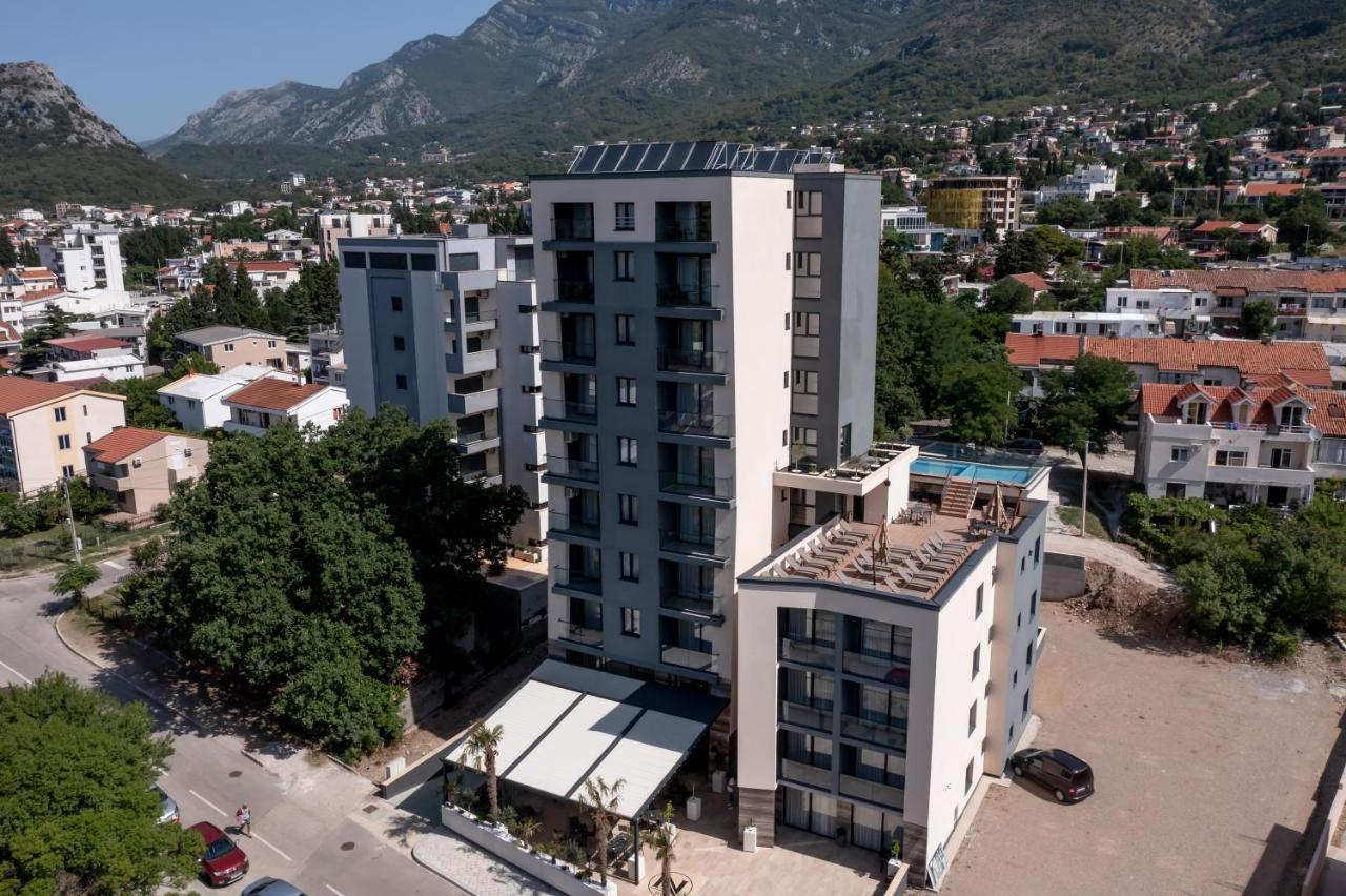 N Hotel Sutomore Eksteriør bilde